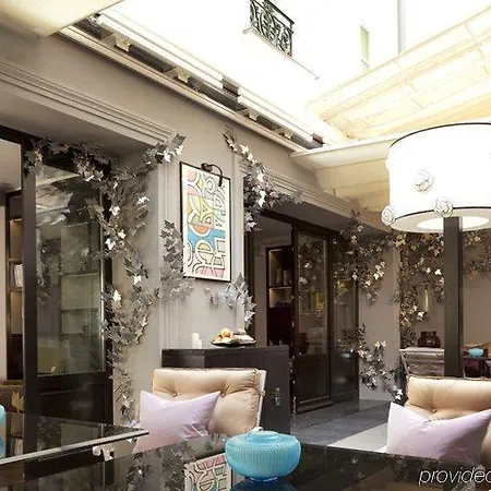 Hotel Les Jardins De La Parigi