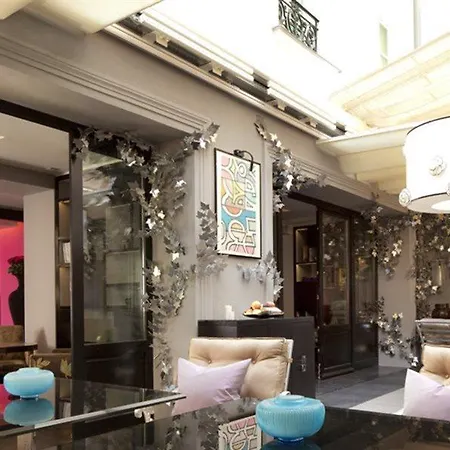 Hotel Les Jardins De La Parigi