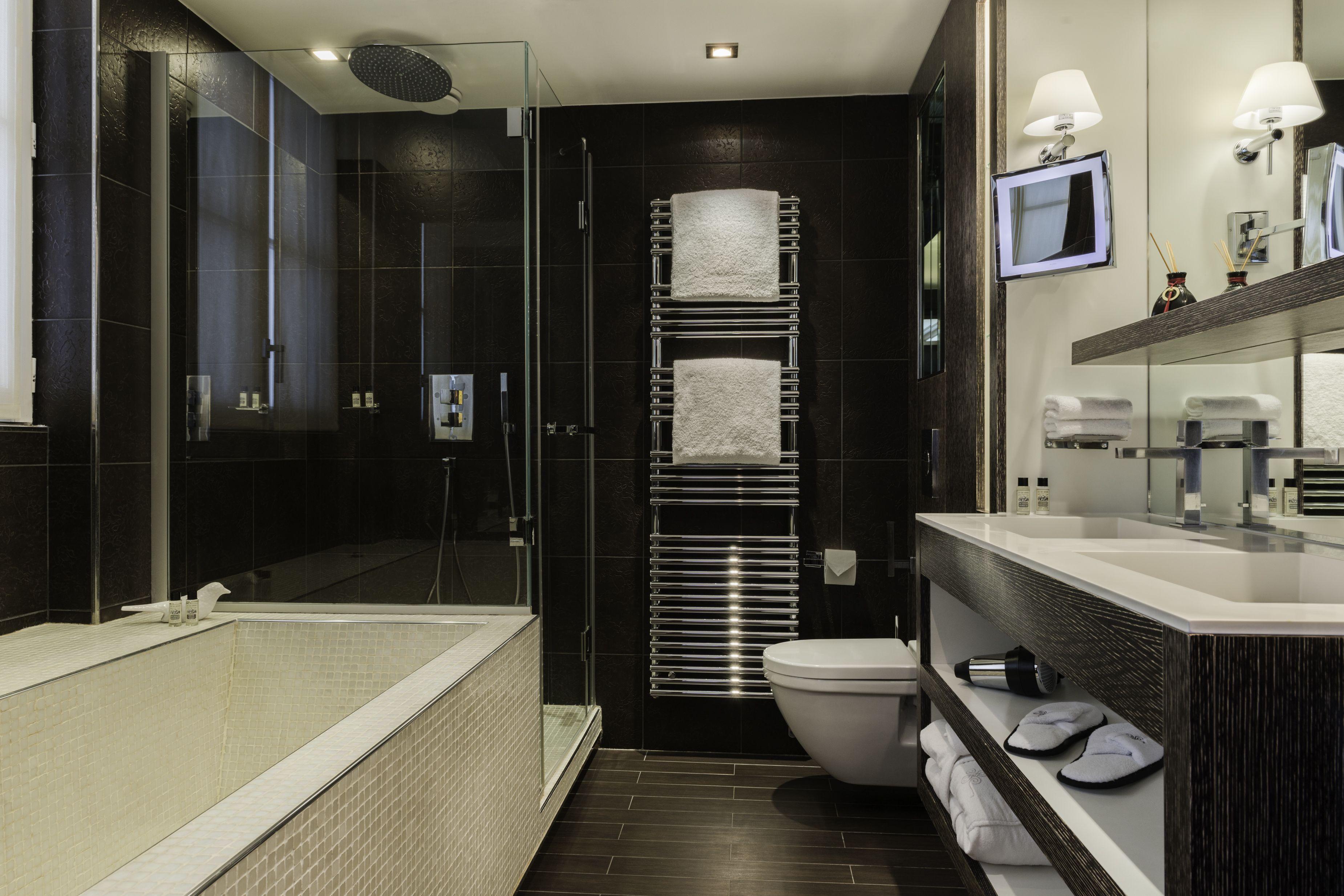 Hotel Les Jardins De La 4*